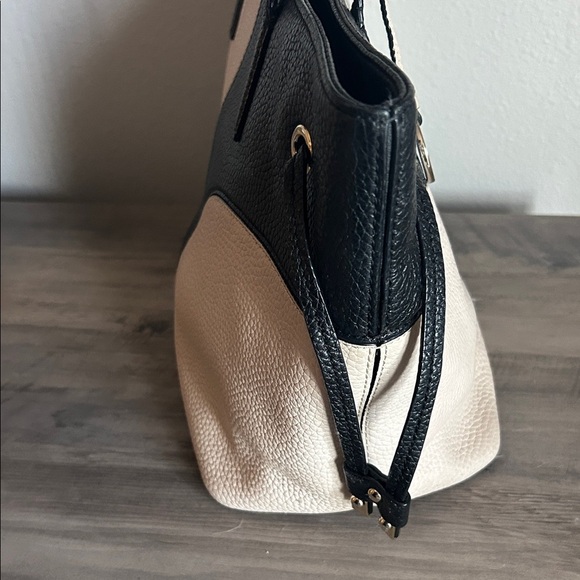 Kate Spade Black and Cream Tote - Picture 8 of 11